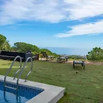 Maresme & Rosa Lodge
