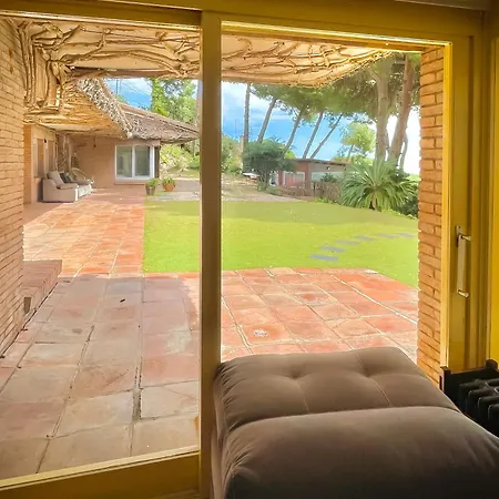 Maresme&villa Rosa Lodge *