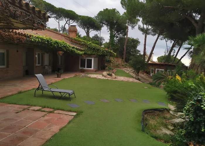 Lodge Maresme & Rosa Mataro