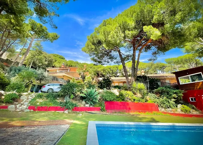 Maresme & Rosa Lodge