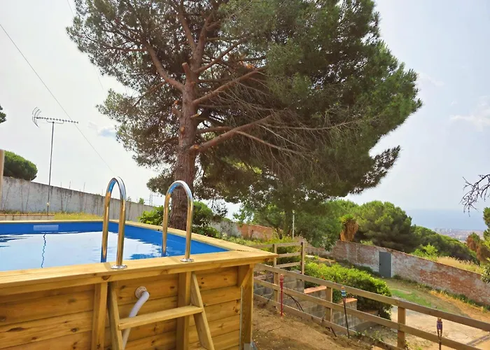 Maresme & Rosa Lodge